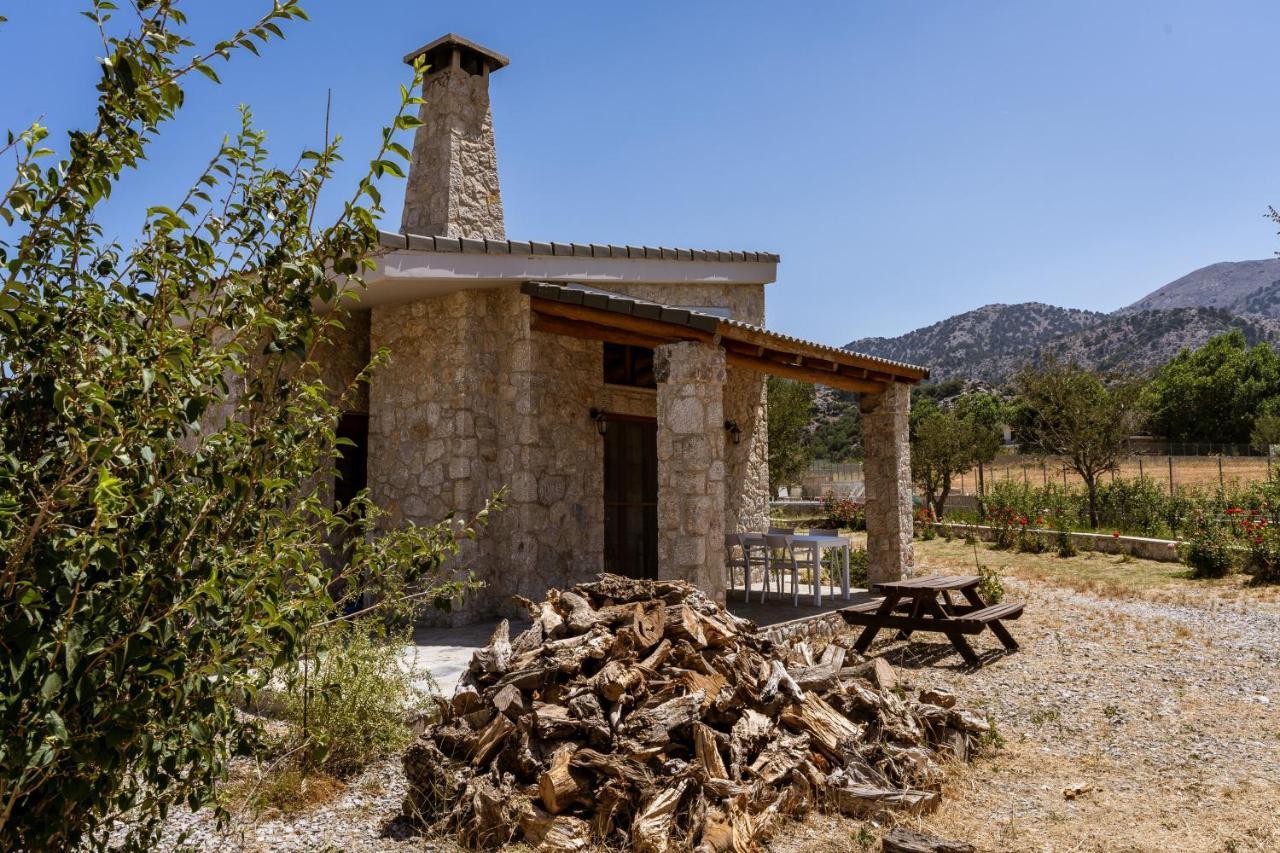 Omalos Village Exterior foto